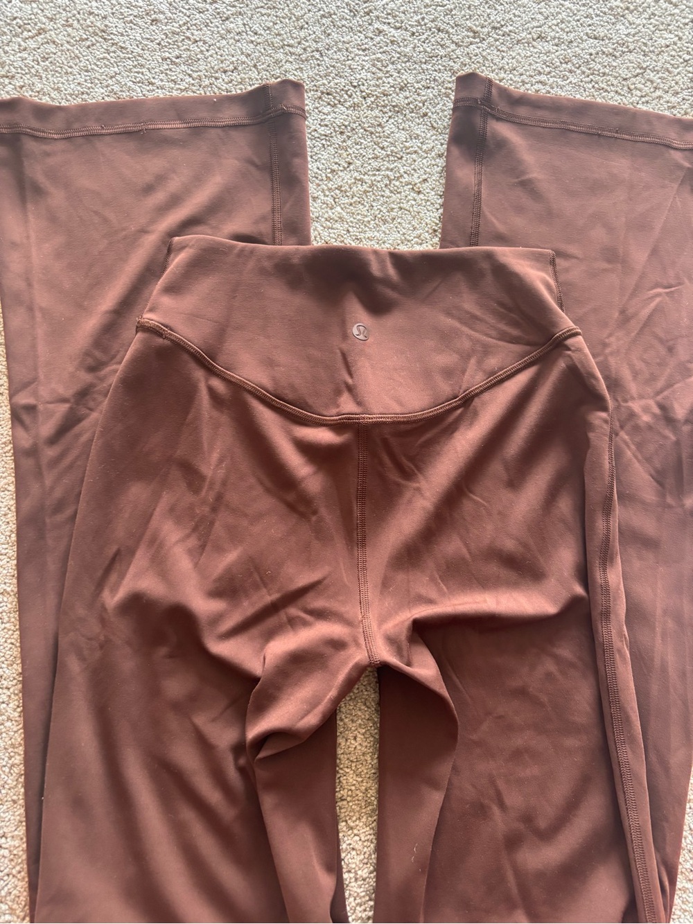 Lululemon yoga pants